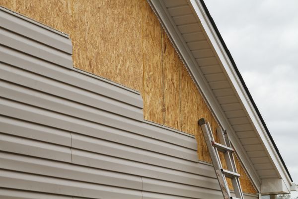 Loose Siding Replacement in Milton
