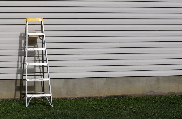 Cost of Siding Service in Milton