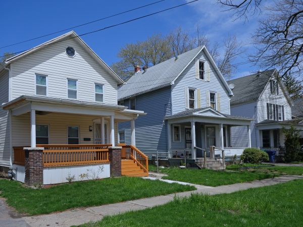 Aluminum Siding Replacement in Milton