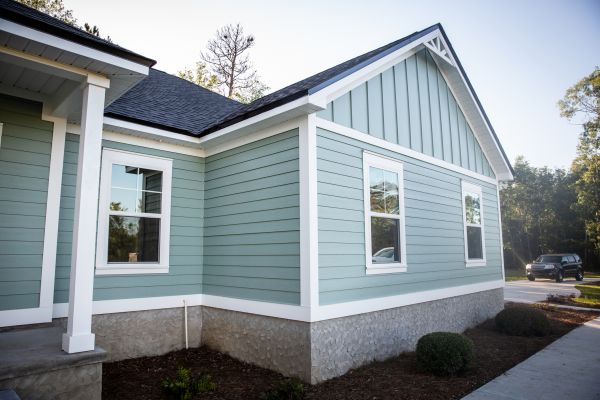 Residential Siding Repair in Milton