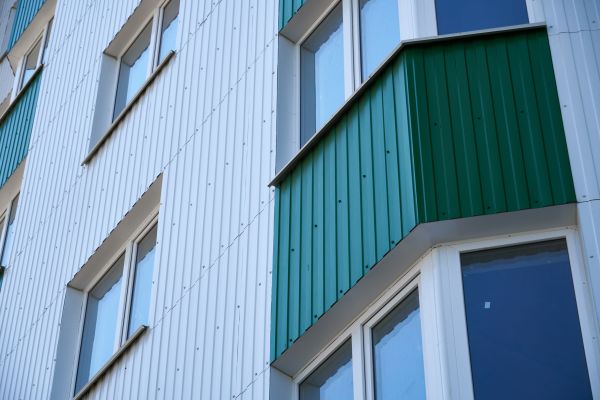 Building Siding Installation in Milton